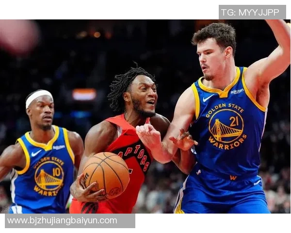 勇士与猛龙G2赛后发布会精彩回顾与球员表现分析