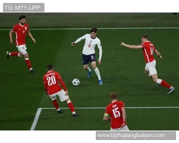 泰国新主帅哈德森：咱们有才能打入世界杯，但首先要做出改动